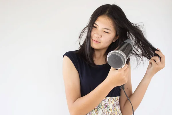 Asiatico donna capelli cura, Donna bellezza stile di vita concetto — Foto Stock