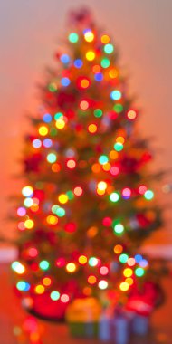 ufuk renkli Noel ağacı ışıkları 