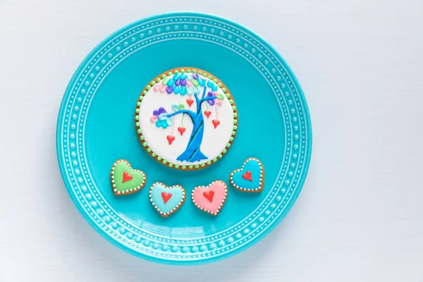 Plate of homemade Valentines cookies. — Stock Photo, Image