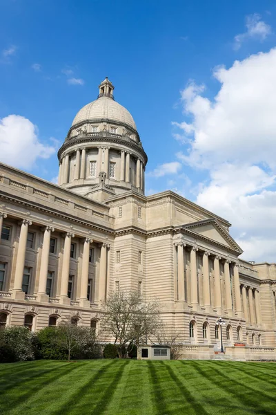 Het Uitzicht Het Zuiden Van Kentucky State Capitol Gebouw Frankfort — Stockfoto