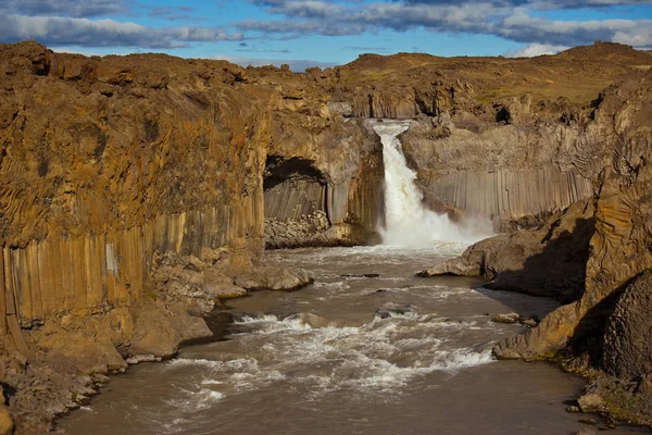 Wasserfall Aldeyjarfoss Island — Stockfoto