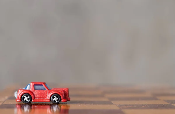 Minimalism, kids cars