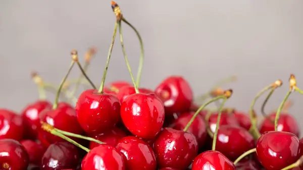 Fruta de cereja saborosa — Fotografia de Stock