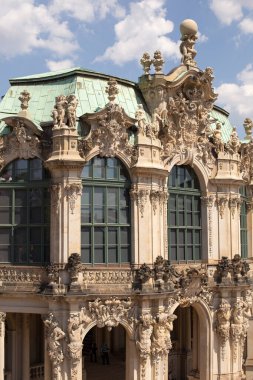 Alman kültürünün dünya mirası Dresden'in eski mimarisi