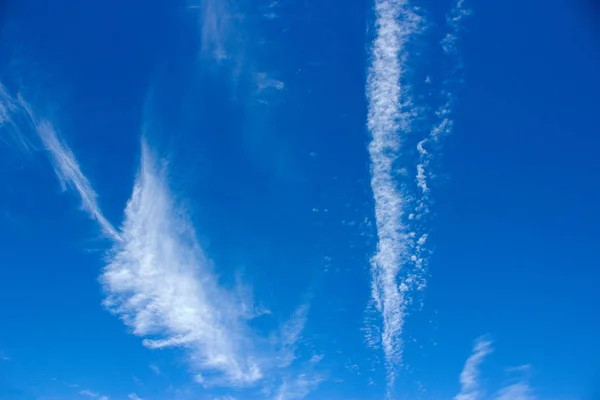 Blue sky with clouds — Stock Photo, Image