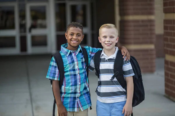 Portrait Two Diverse School Kids Standing Elementary School Building Back — Stock Photo, Image