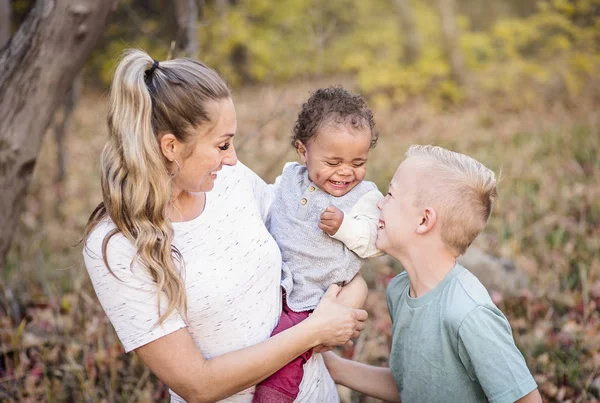 Beautiful Candid Portrait Mother Playing Her Cute Children Mother Her — Stock Photo, Image