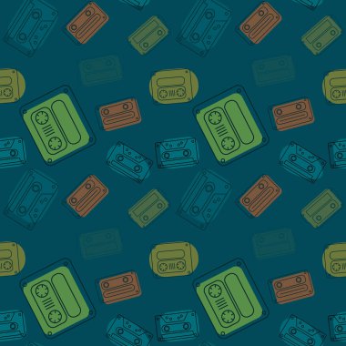 Dikişsiz desen yüzen kasetlerden