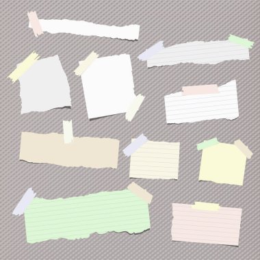 Farklı boyut sökük Not, not defteri, boşaltmak kağıt sayfalarının adet kare desen üzerinde yapışkan bant ile sıkışmış