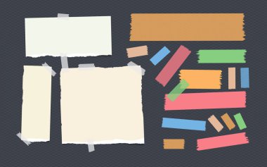 Parlak ve renkli yapışkan, yapışkan maskeleme bandı şeritler ve defter, defterini, karanlık kare arka plan üzerinde sıkışmış not kağıdı