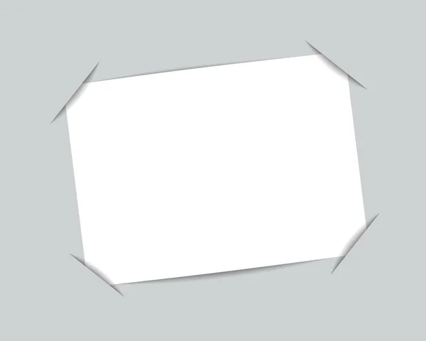 Чистая, белая бумажная карточка вставлена в серый фон — стоковый вектор