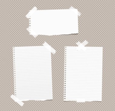 Kopyalanmış beyaz çizgili, boş Not, not defteri, kahverengi kare desen beyaz yapışkan bant ile sıkışmış boşaltmak kağıt yaprak
