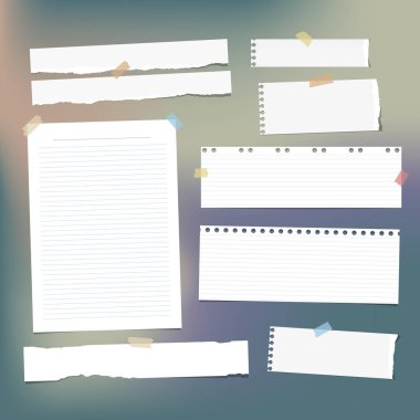 Beyaz çizgili not kağıdı, boşaltmak, Not Defteri sayfası renkli arka plan üzerinde yapışkan bant ile sıkışmış.