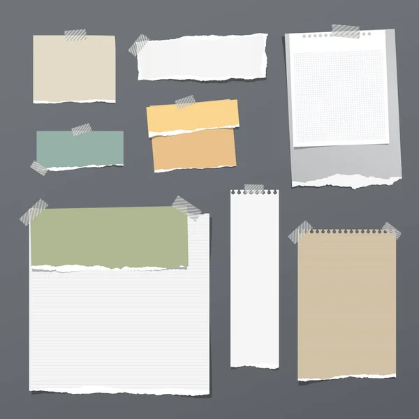 Papel de nota listrado branco e colorido, caderno, folha de caderno preso com fita adesiva no fundo cinza escuro . —  Vetores de Stock