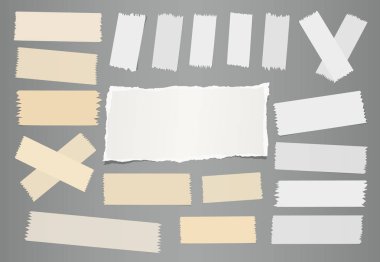 Gri arka plan üzerinde beyaz defter, Not kağıt levha, yapışkan yapışkan yapışkan bant metin veya ileti için sökük.