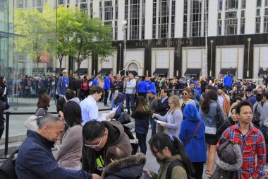 Satır Fifth Avenue Apple Store iPhone 6 dışında yayın gün