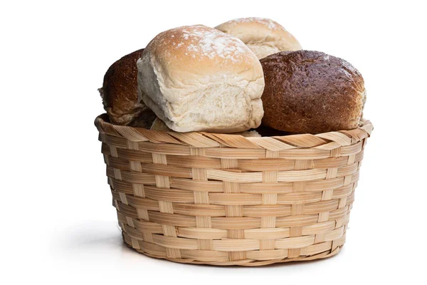 Groep Mini Broodjes Rieten Mand Geïsoleerd Een Witte — Stockfoto