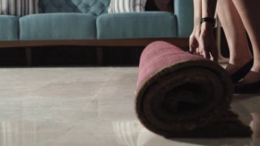 Halı unfolding pazarlamacı