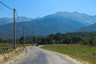 Tepelere kırsal yol