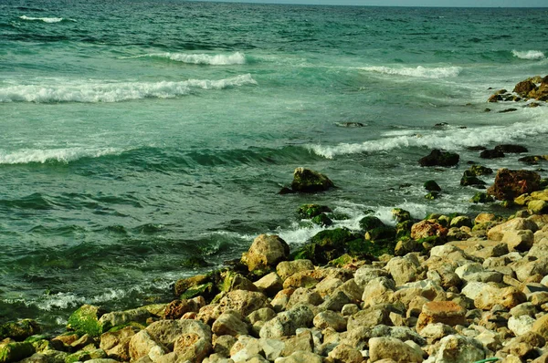 Полная Рамка Скалистого Побережья Морской Воды — стоковое фото