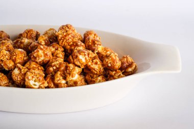 Patlamış mısır karamel tadı