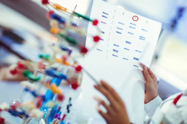 Hands Young Female Scientist Looking Dna Document Laboratory — Stock Photo, Image