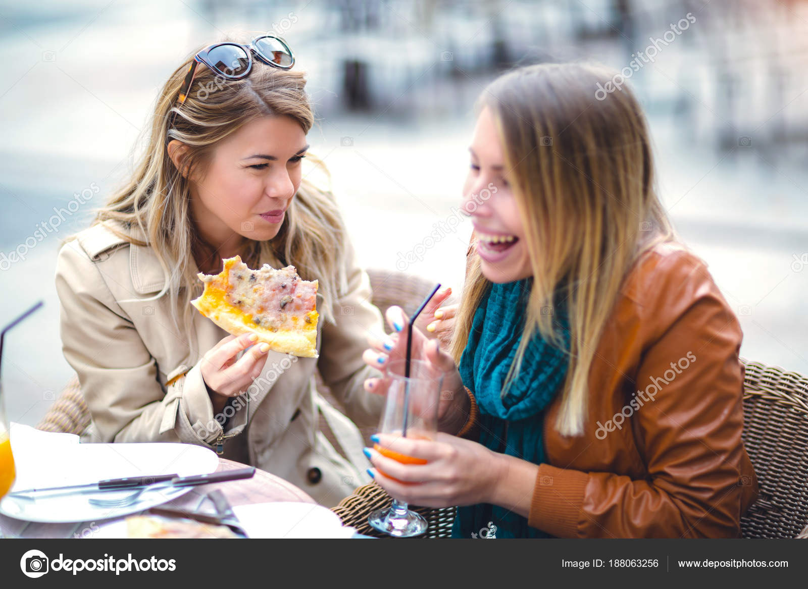 frauen treffen essen