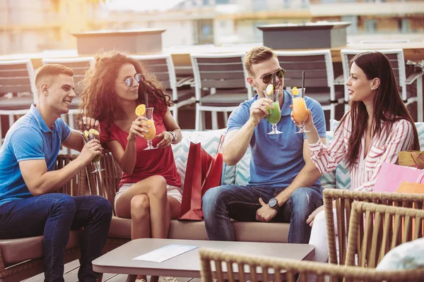 Friends Having Fun Drinking Cocktails Outdoor Penthouse Balcony — Stock Photo, Image