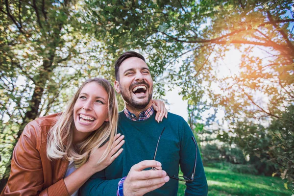 Happy Couple Love Having Fun Outdoors Smiling — Stock Photo, Image