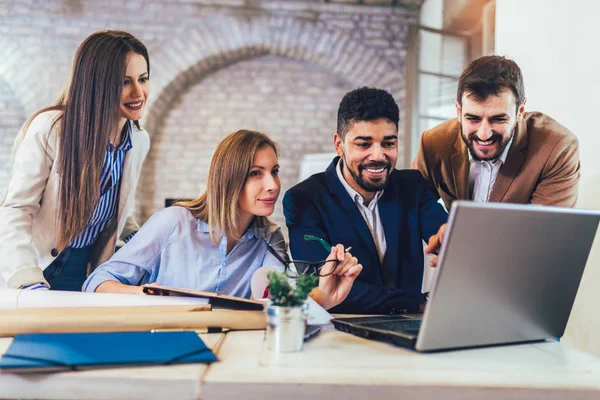 Business people working together in modern office. — Stock Photo, Image