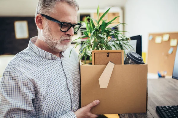 Perder Trabajo Triste Hombre Tranquilo Que Frustrado Llegar Casa Con —  Fotos de Stock