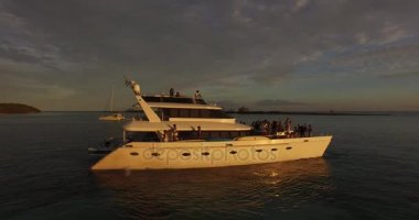 Tekne partisi Bahamalar
