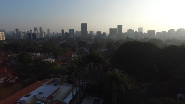 Flygfoto över stadsdelen Jardins — Stockvideo