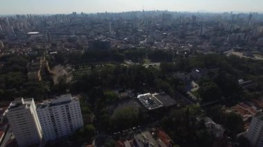 Ipiranga Sao Paulo üzerinde uçan