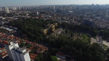 Ipiranga Sao Paulo üzerinde uçan