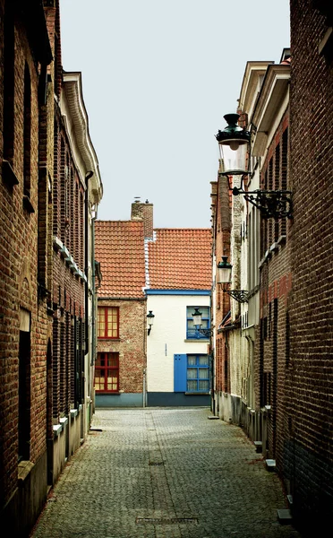 Föråldrade Street i Brygge — Stockfoto