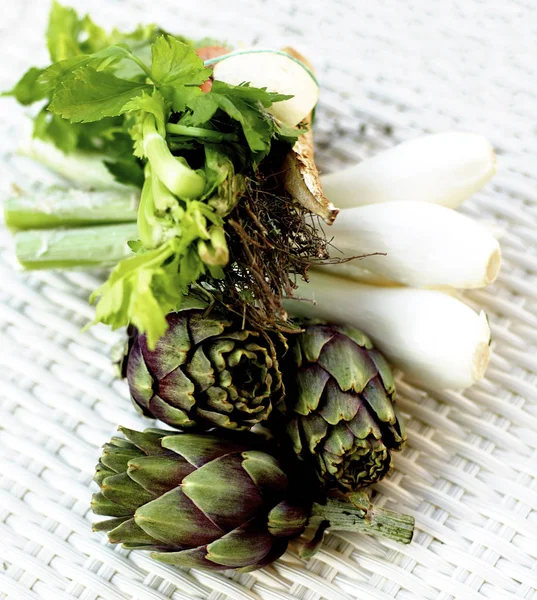 Ingredients of Artichoke Soup — Stock Photo, Image