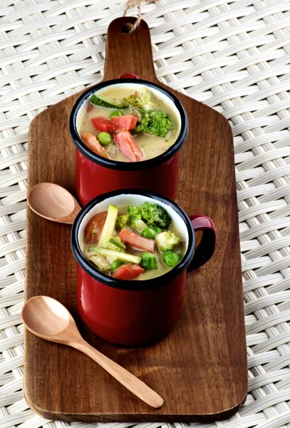 Soupe crémeuse aux légumes — Photo