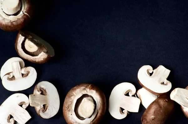 Cogumelos Portobello crus — Fotografia de Stock