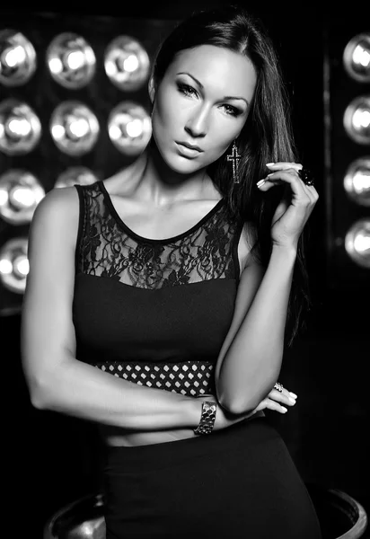 Beautiful girl in black clothes — Stock Photo, Image