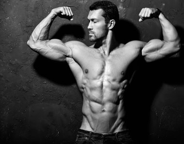 Güçlü atletik adam portresi