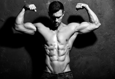 Güçlü atletik adam portresi