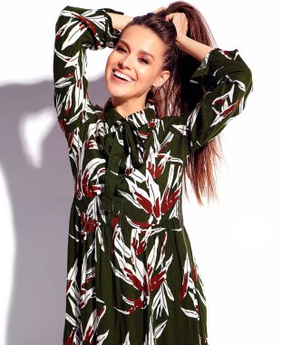 güzel beyaz hipster modeli yaz giysileri Studio