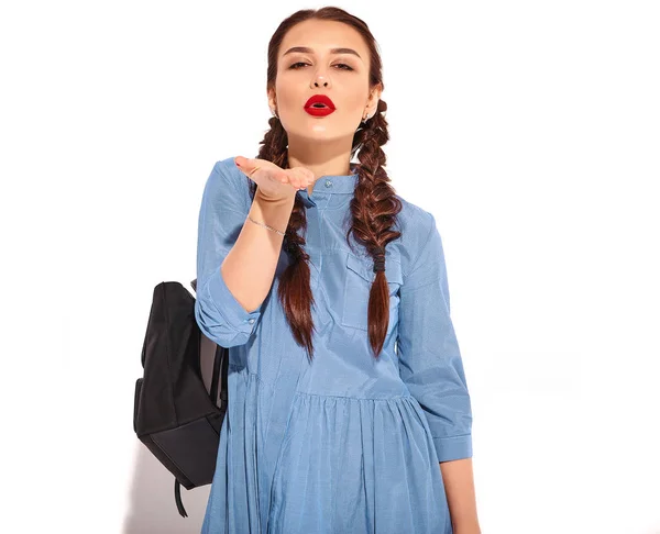 Portrait Jeune Femme Souriante Heureuse Modèle Avec Maquillage Lumineux Lèvres — Photo