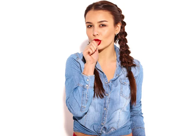 Retrato Modelo Mulher Sorridente Feliz Jovem Com Maquiagem Brilhante Lábios — Fotografia de Stock