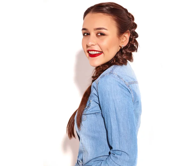 Retrato Una Joven Modelo Sonriente Feliz Con Maquillaje Brillante Labios — Foto de Stock