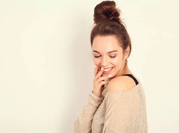 Portrait Jeune Belle Femme Brune Modèle Fille Avec Maquillage Dans — Photo