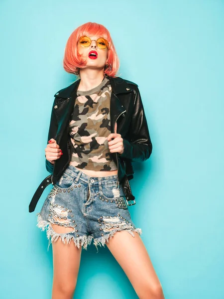 Portret Van Jong Mooi Hipster Bad Girl Zwart Lederen Jasje — Stockfoto