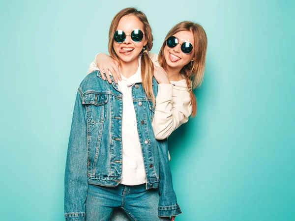 Deux Jeunes Belles Brunes Souriantes Hipster Girls Sweat Capuche Été — Photo