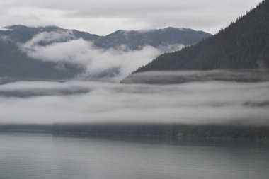 düşük asılı bulutlar